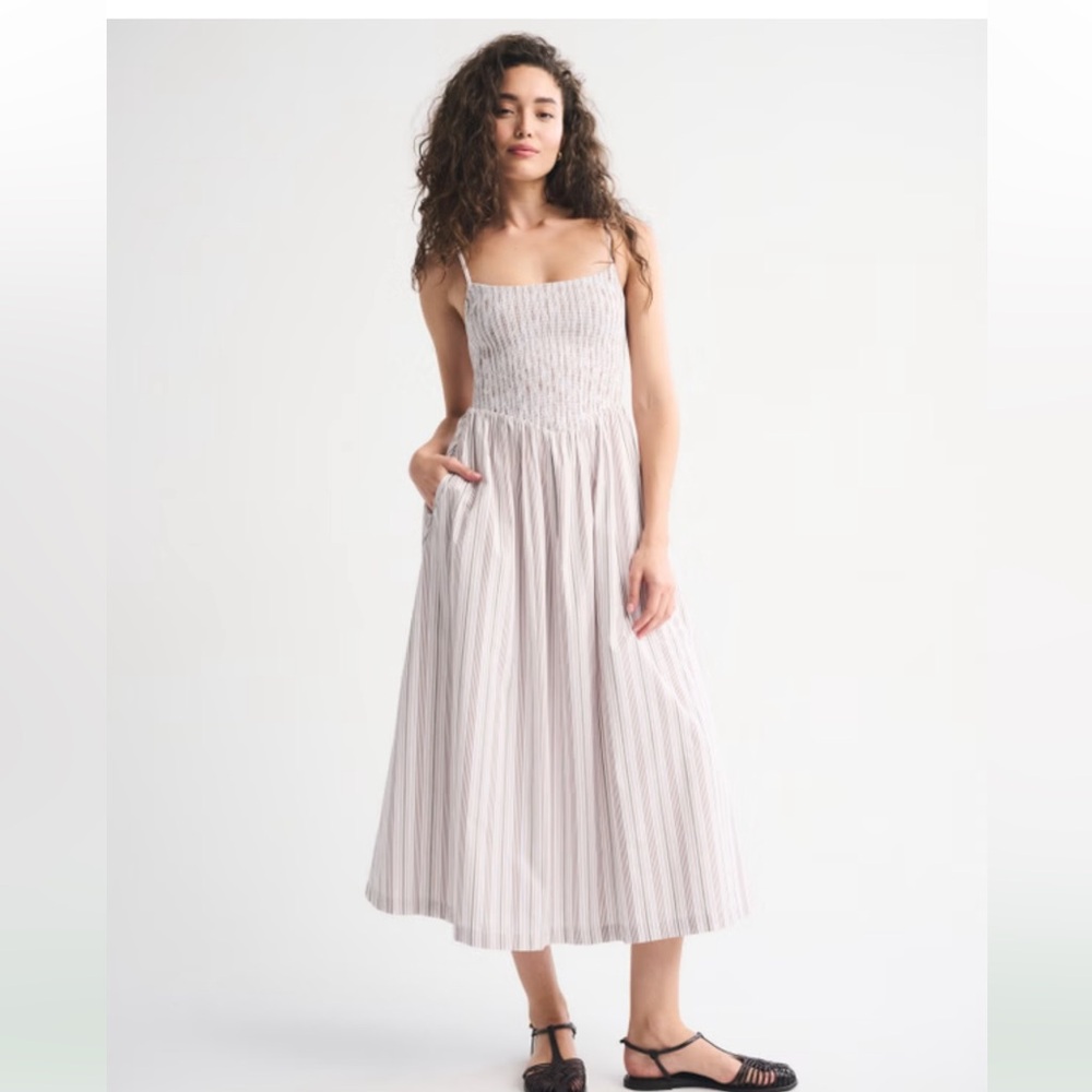 Abercrombie & Fitch Women's Dipped-Waist Smocked Dress, Medium, WHITE STRIPE